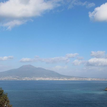 Casalulu Holiday Home - Lovely Apartment Sorrento Coast Vico Equense Exterior photo